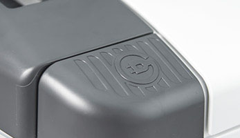 Автоматичне змотування кабелю. Радіус прибирання від однієї розетки — 10 м. Thomas AQUATIC PANDA, арт.788615