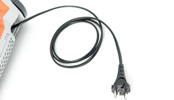 Автоматическая смотка кабеля.