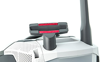 Зберігання аксесуарів на корпусі під час прибирання.