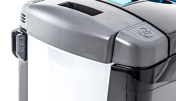 Великий зовнішній резервуар для вологого прибирання.