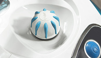 Большой резервуар для воды объемом 1,6 л.